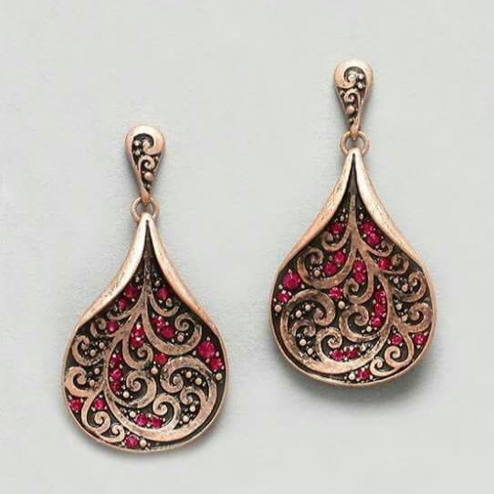 Vintage Gold Red Earrings-Lydieannejewelry