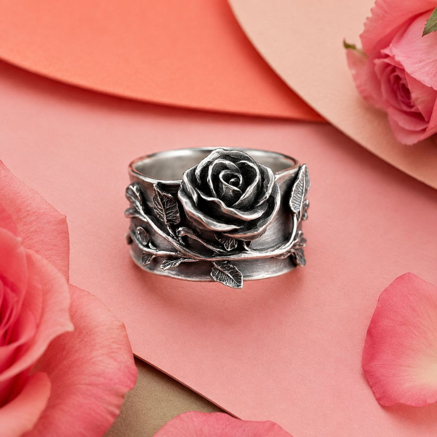 Vintage Silver Flower Band Ring