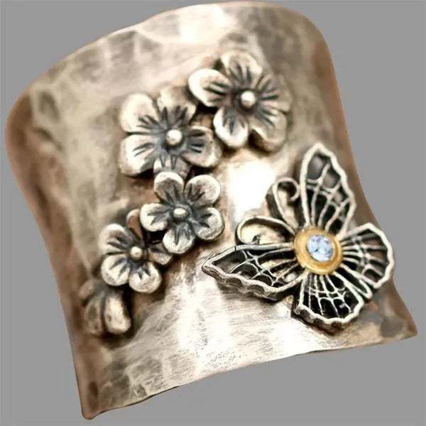 Vintage Wide Butterfly Flower Rhinestone Ring