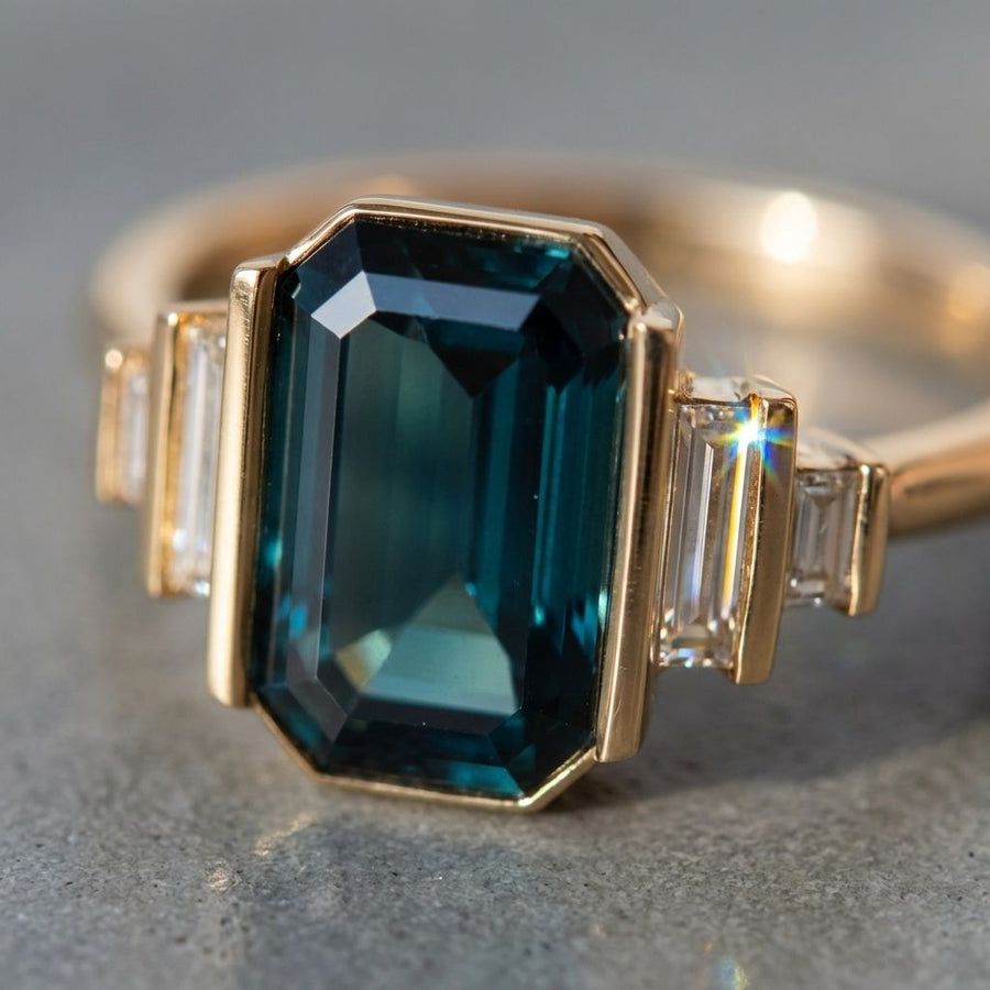 Vintage Green Glass Zirconia Gold Ring