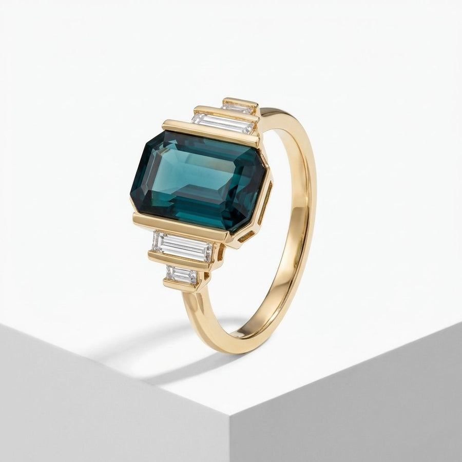 Vintage Green Glass Zirconia Gold Ring