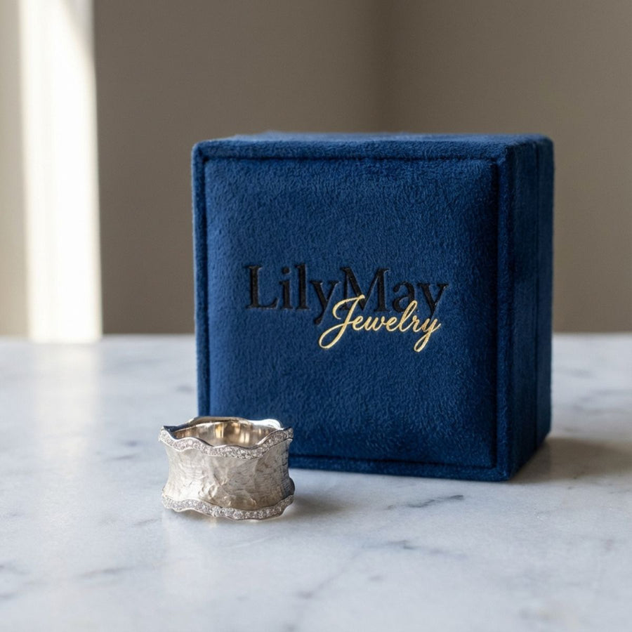 Vintage Silver Band Bright Ring