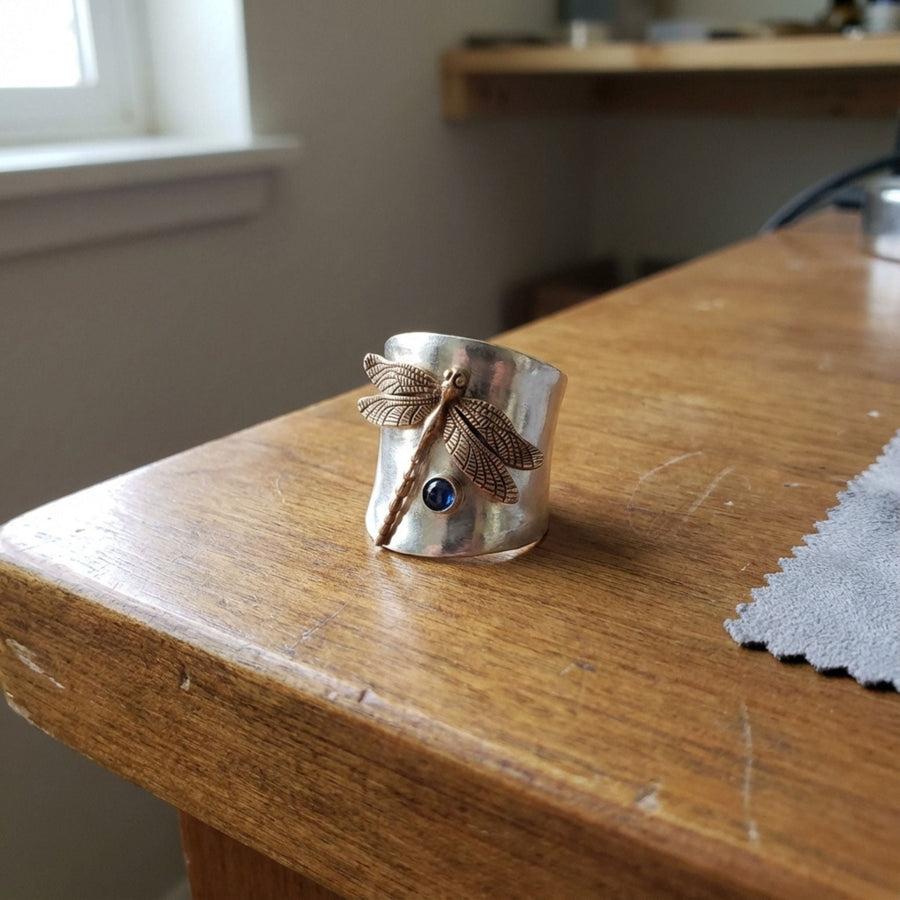 Vintage Carved Blue gem Dragonfly Ring