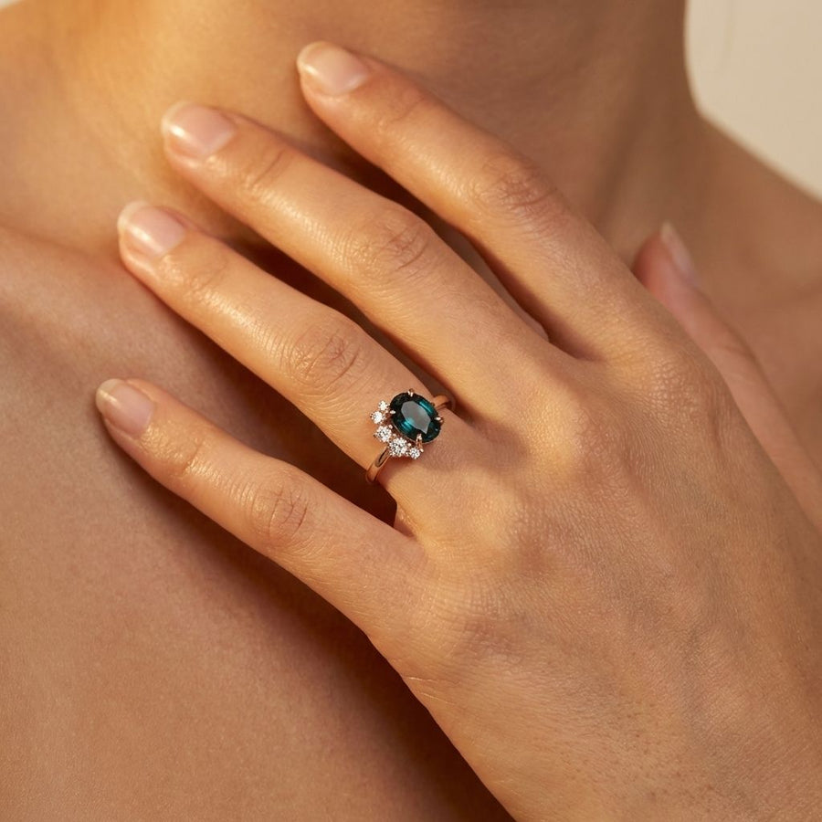 Vintage Blue Crystal & Zirconia Ring