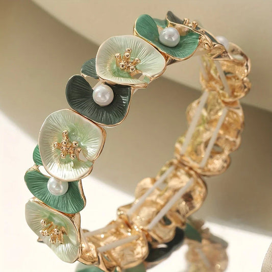 Vintage Green Floral Pearl Bracelet-Lydieannejewelry