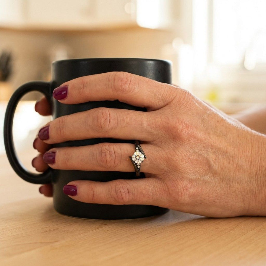 Vintage Black Gold Crystal Ring