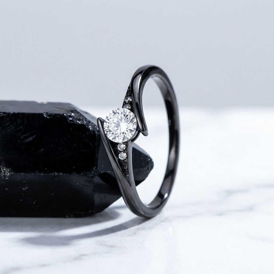 Vintage Black Gold Crystal Ring