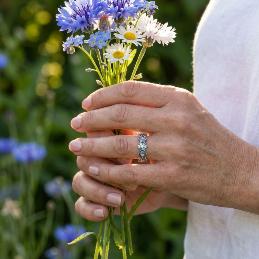 Vintage Blue Daisy Rose Ring
