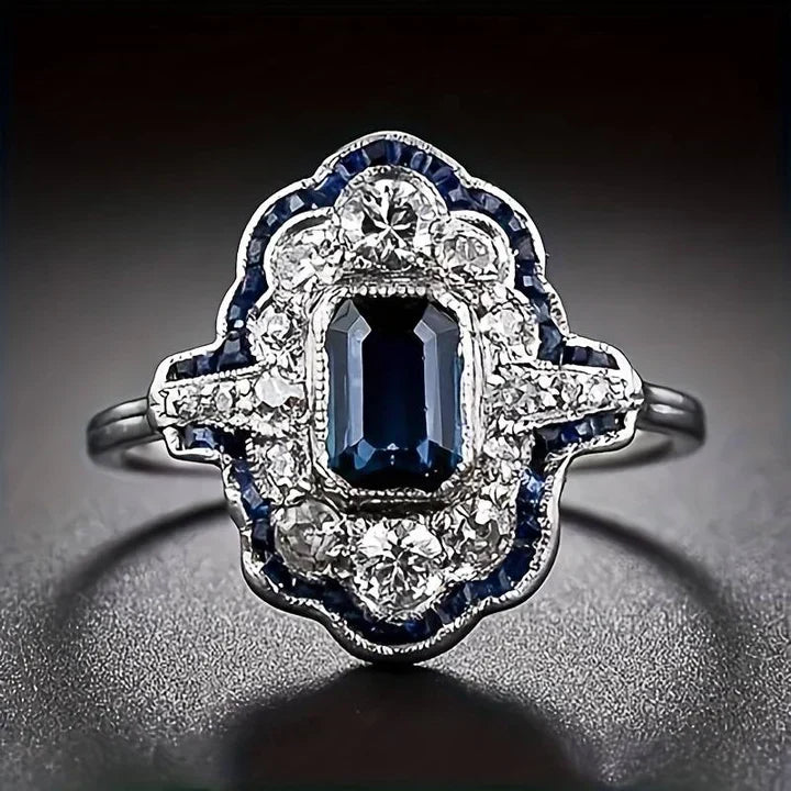 Vintage Blue Crystal Silver Ring-Lydieannejewelry