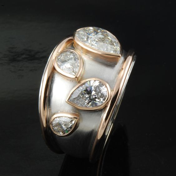 Vintage Zirconia Inlaid Gold Plated Ring-Lydieannejewelry