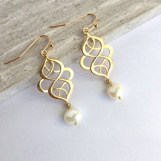 Vintage Spiral Gold Pearl Earrings-Lydieannejewelry