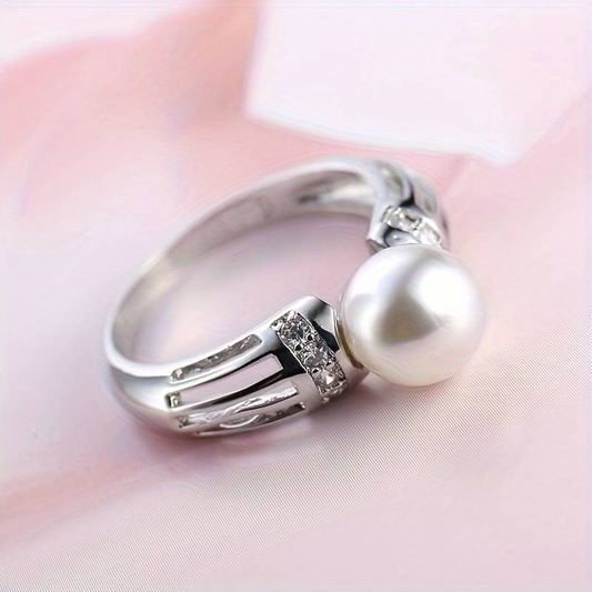 Vintage Silver Pearl Ring-Lydieannejewelry