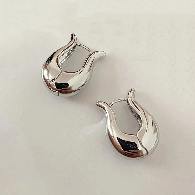 Vintage Sleek Silver Curved Hoop Earrings-Lydieannejewelry