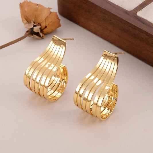 Vintage Gold Bend Dangle Earrings-Lydieannejewelry