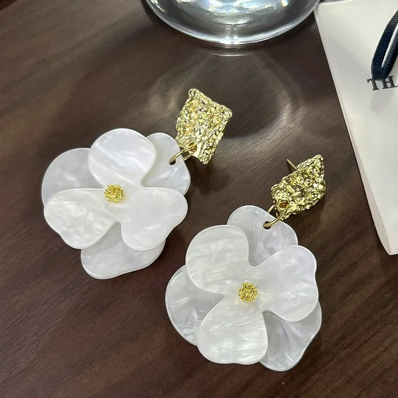 Vintage Gold & White Flower Pendant Dangle Earrings-Lydieannejewelry