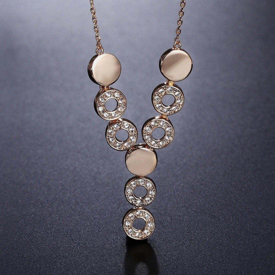Vintage Rose Gold Crystal Circle Necklace-Lydieannejewelry