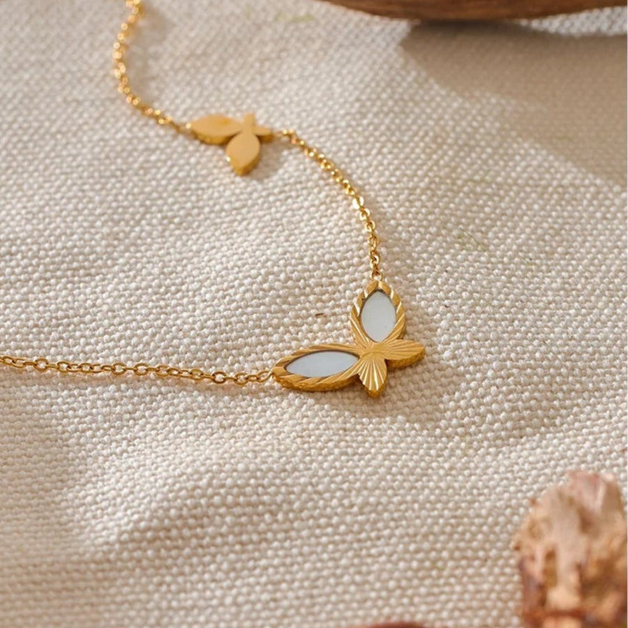 Vintage Gold Butterfly Pendant Necklace-Lydieannejewelry